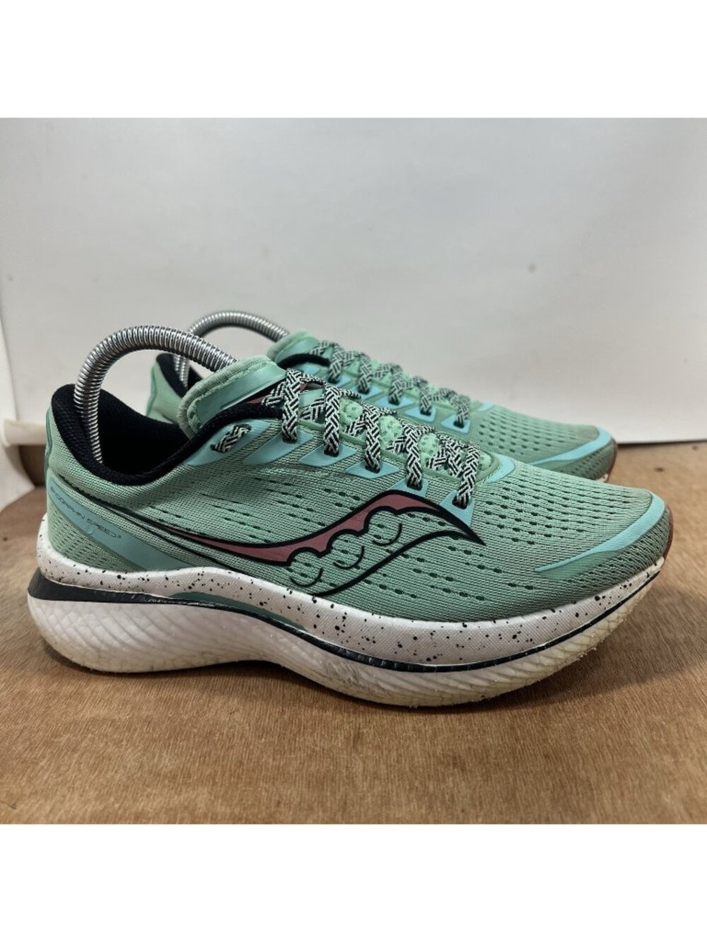 Saucony Endorphin Speed 3 Womens Size 8.5 Green Walking Running Shoes Sneakers - Picture 1 of 10